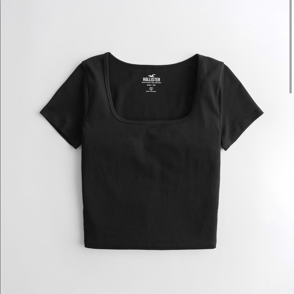 HOLLISTER SQUARE NECK RIBBED BABY TEE BRAND NWT SIZE SMALL